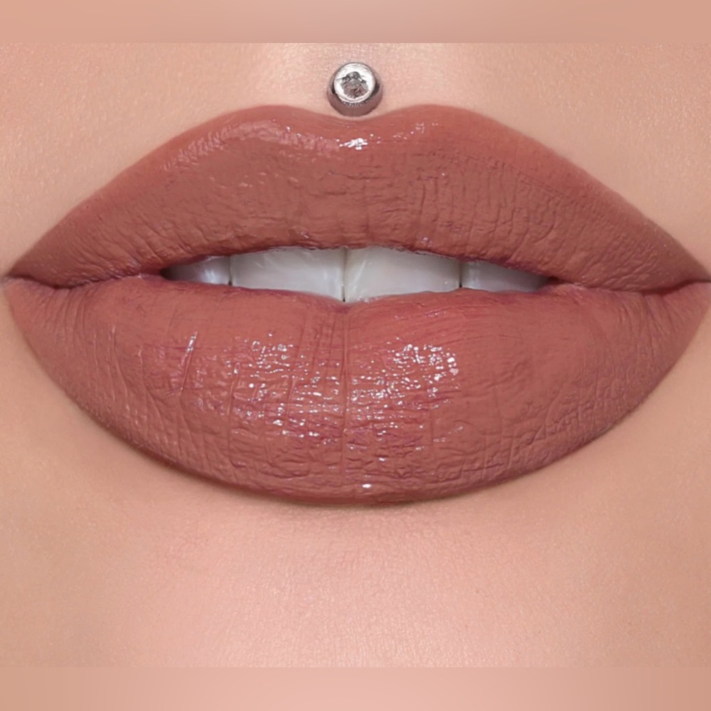 Jeffree Star Supreme Lipgloss‎ -Color: Gemini